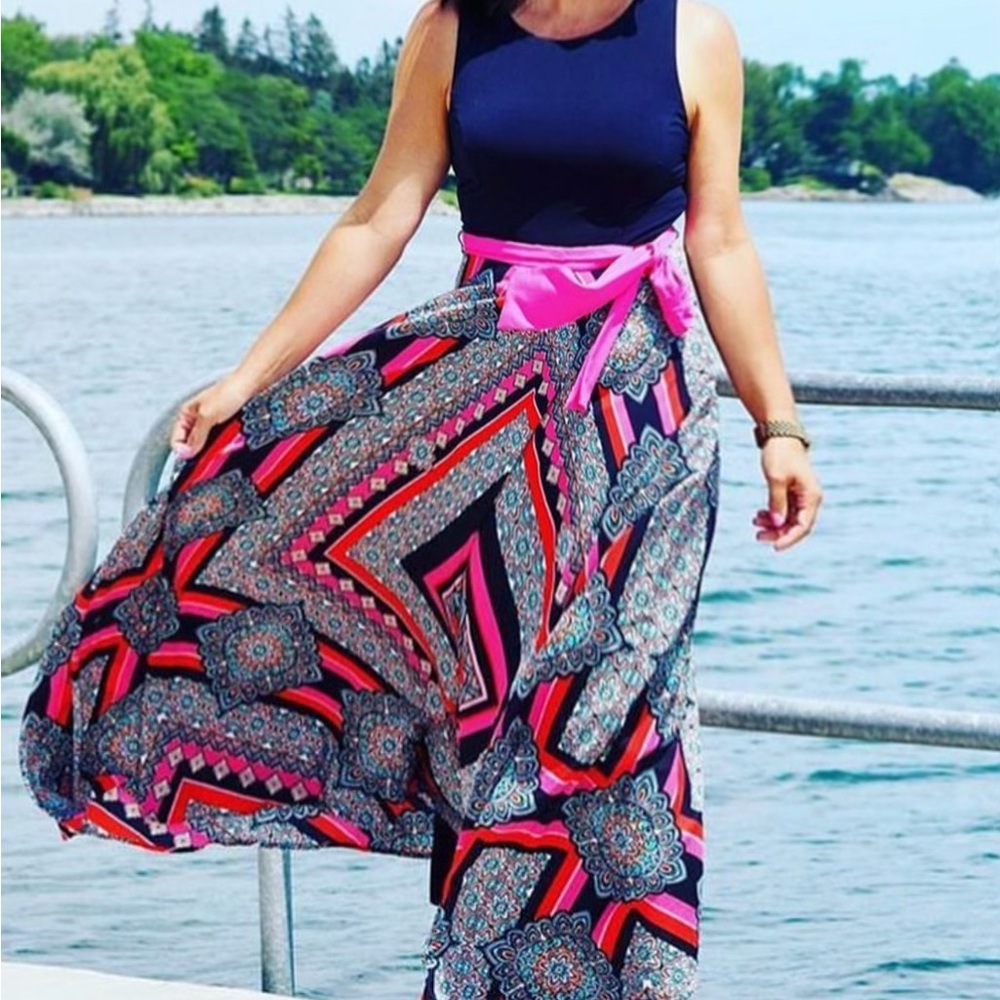 Eliza J maxi dress scarf print with pink bow